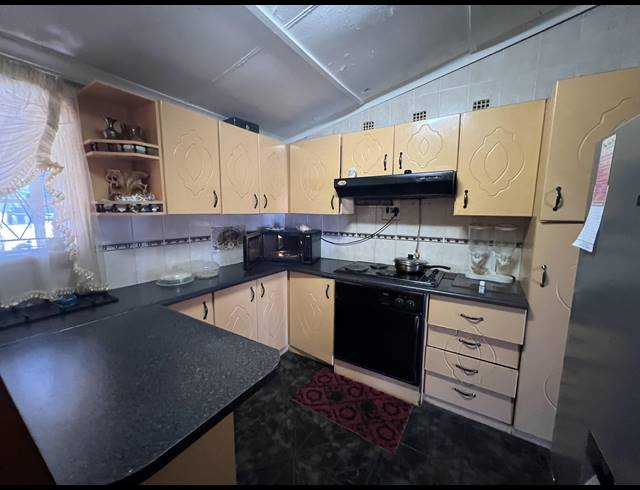 2 BEDROOM HOUSE FOR SALE IN NORTHDALE